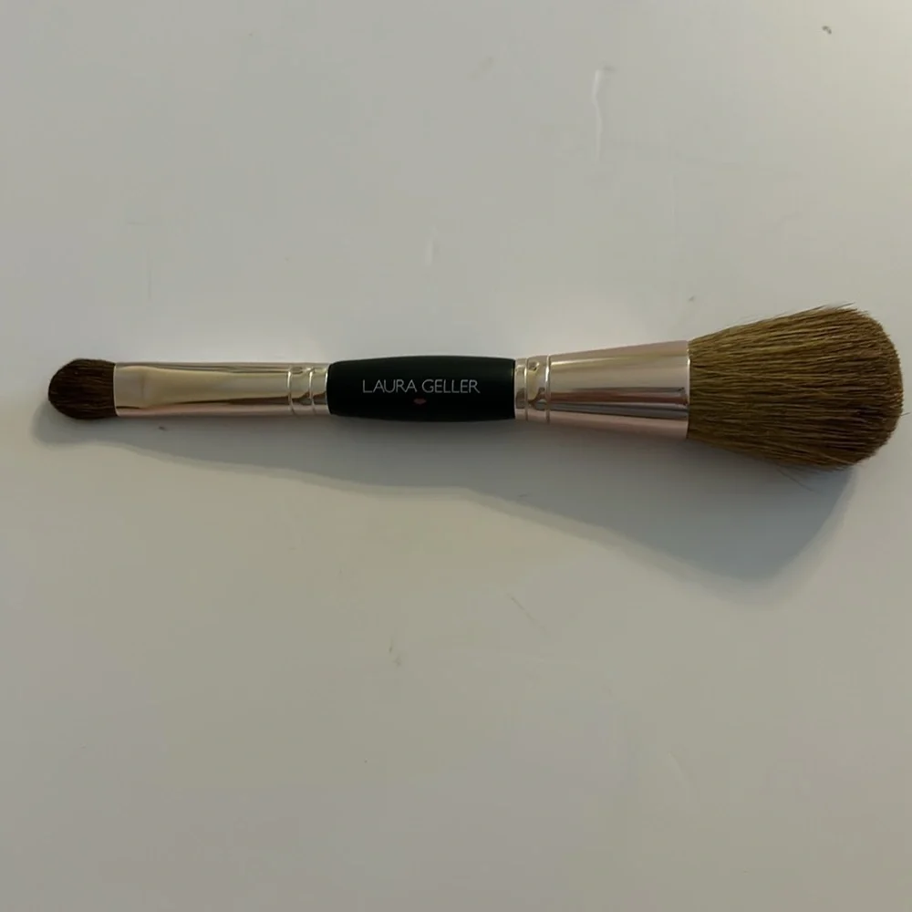 Laura Geller Double-Ended Powder / Eye Shadow Brush - Brand New